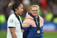 Lauren James and Lionesses heading to Leicester