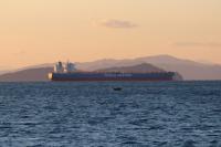 Supertankers Turn From Gulf Oil Transfer Hub Amid Iran’s Attacks