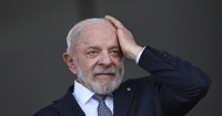 Brazil’s Lula da Silva Denies Knowing Woman Tied to Son’s Corruption Probe Despite Many Photos with Her