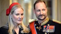 King Haakon VIII ascends Norwegian throne as Royal Family issues first official portrait