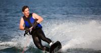 Wakesurfing growing in popularity around Michigan