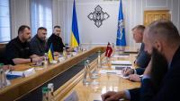 Ukraine, Latvia defense chiefs discuss boosting joint weapons production
