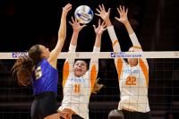 Tennessee volleyball sweeps Morehead State in first match of doubleheader