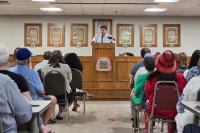 Governor Pritzker makes campaign stop in East Peoria