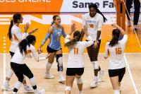 Career performance from Kennedi Rogers powers Tennessee volleyball past Fairfield
