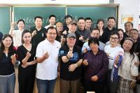 US educator celebrates friendship with former students in China