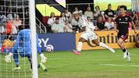 Goalies step up as LAFC, D.C. United play to scoreless draw