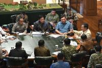 Prabowo asks Babinsa officers to educate villagers on wildfire risks