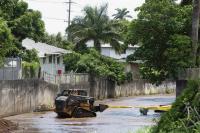 Letter: Dredging damages Manoa Stream banks