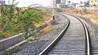 '4th Mumbai' In Palghar, But Villagers Still Risk Their Lives Crossing Railway Tracks