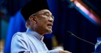 Malaysia Raises Fuel Quotas, Boosts Small-Business Support as Living Costs Bite
