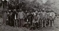 Fashioning Cultural Representations: Pioneer Colonial Explorers and Dutch Borneo’s Gentle Headhunters