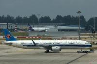 China's three biggest airlines post heavy first-half losses as fuel shock bites