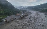 World : Death Toll From Nepal, Tibet Floods, Landslides Rises To 804, Nearly 3,300 Remain Missing