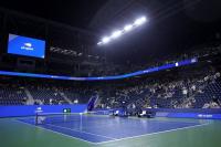 U.S. Open rain and roof failure delays night session match on Louis Armstrong Stadium