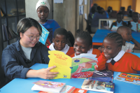 Kenya's new library gives glimpse of outside world to local children