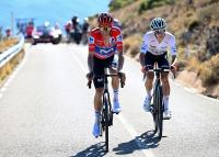 'The first day I felt back to normal' - Oscar Onley defeated in stage 9 sprint at Vuelta a España but remains in GC battle as illness fades
