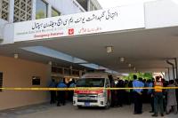 Pakistan to award nurse for risking her life to save newborn from hospital fire
