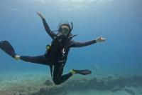 I Traveled Solo to the Bahamas to Learn to Scuba Dive—Hours Later, I Was Shivering in a Hospital. These Are the 4 Red Flags I Ignored