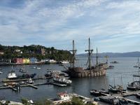 Spanish Galleon docks in Tobermory