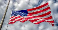 Mississippi mayor faces backlash over flag honor for Dolly Parton