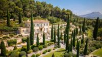 This $17.5 Million Mansion in France Looks Out Over Cézanne’s Favorite Mountain