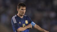 Who will Messi hand the captain's armband to?