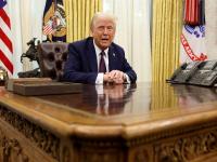 “Iran is officially a Failed Nation. IT IS DEAD”: Trump accuses Tehran of killing “their protestors”