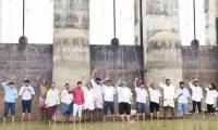 Farmers stage novel protest demanding KC Canal water
