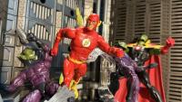 Mattel DC Comics Core Collection – The Flash Races Into Action