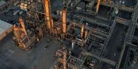 Carbon taxes 'putting Britain's refineries at risk' as Labour handed ultimatum