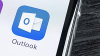 Microsoft Outlook was down? Live tracking multi-hour email outage