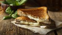 Transform Grilled Cheese Into A German-Style Delicacy With 3 Simple Additions