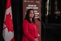 Should Meta's new protections for children using Facebook and Instragran be extended to Canada?