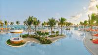 Norwegian's $150 Million Great Stirrup Cay Overhaul Is Copying Royal Caribbean's CocoCay Playbook