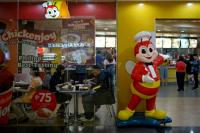 Philippine fast-food giant Jollibee weighs US listing amid global buzz
