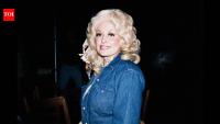 From a tiny Tennessee home to global fame: The childhood habits that shaped Dolly Parton’s extraordinary life