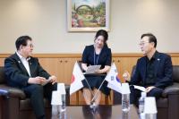 Korea, Japan to Revive Suspended Talks on Land, Transport