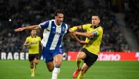 Galatasaray bolster front line with Deniz Gül signing