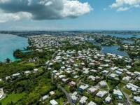 Expatriate workers need more housing security