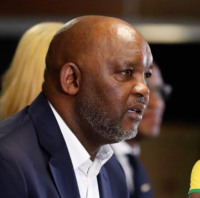 Bafana boss Mosimane provides Maboe fitness update