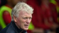 Man United issue firm response as Everton make last-minute bid amid medical issue