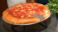 The American-Style Creamy Side Dish Pizza Hut Customers Get To Enjoy In Germany