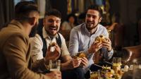 3 UK Restaurant Rules American Tourists Break Within The First 10 Minutes