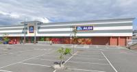 Countdown on for opening of new Aldi store at south Essex retail park