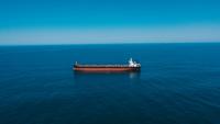 Oil Prices Rally as U.S. Targets Iranian Tankers in New Escalation
