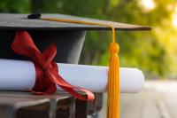 Ipsos survey: Romanians see university education as an opportunity, but doubt return on investment
