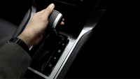 Spain’s automatic-only drivers could soon drive manual cars after seven-hour course