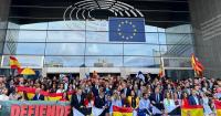 Crowd in front of the Eurochamber in Brussels in defense of Ceuta: "Ceuta is not for sale, Ceuta is defended"
