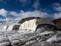 Swiss NGO uses woollen blankets to reduce glacier melt